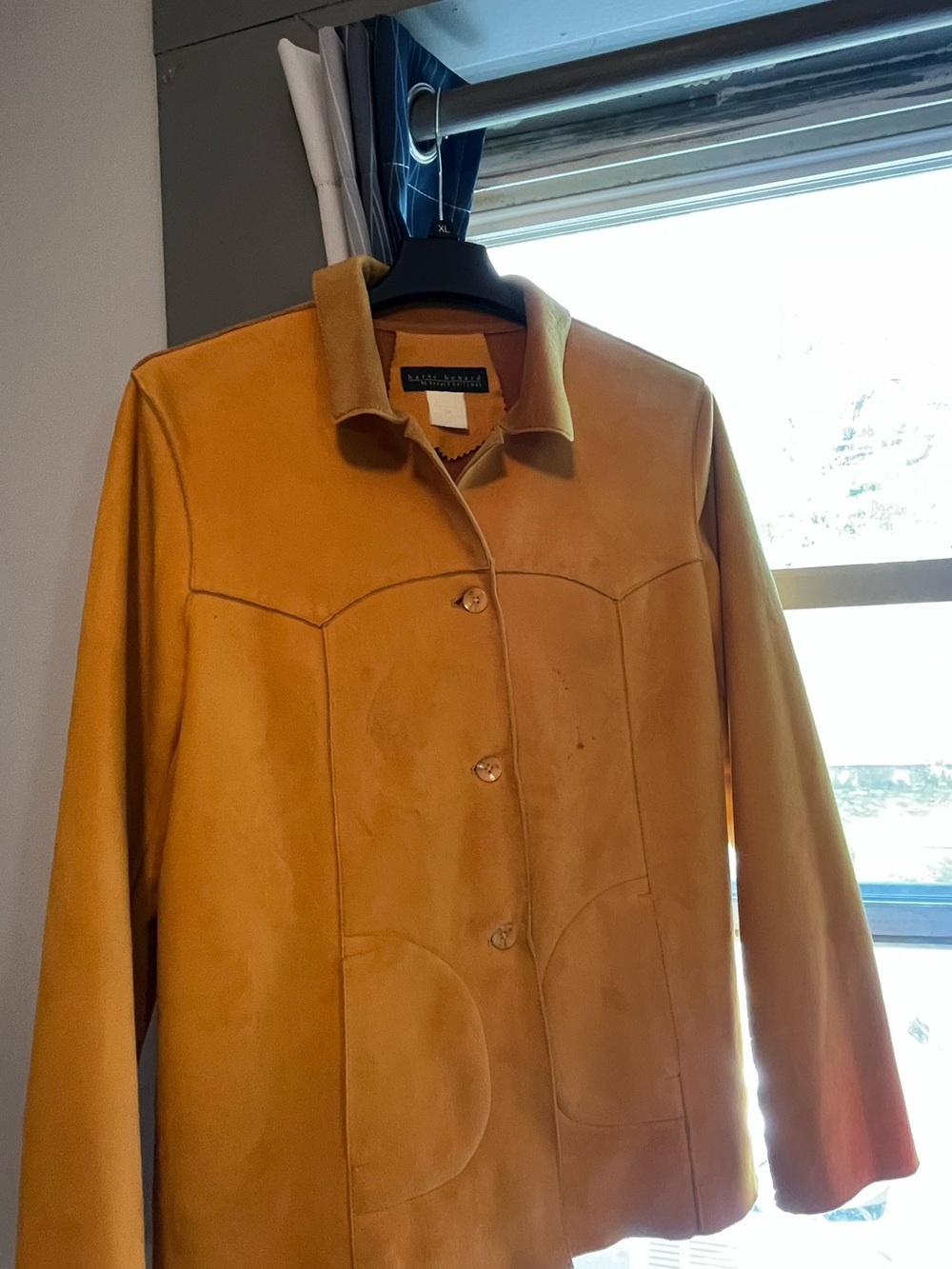Harvae Bernard Jacket Mustard Yellow Suede Button-Front pockets